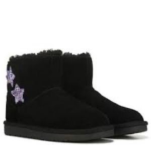 Girls Koolaburra boots by Uggs